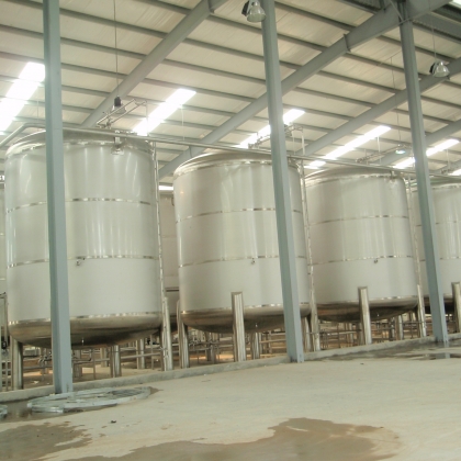 Tank chứa rượu